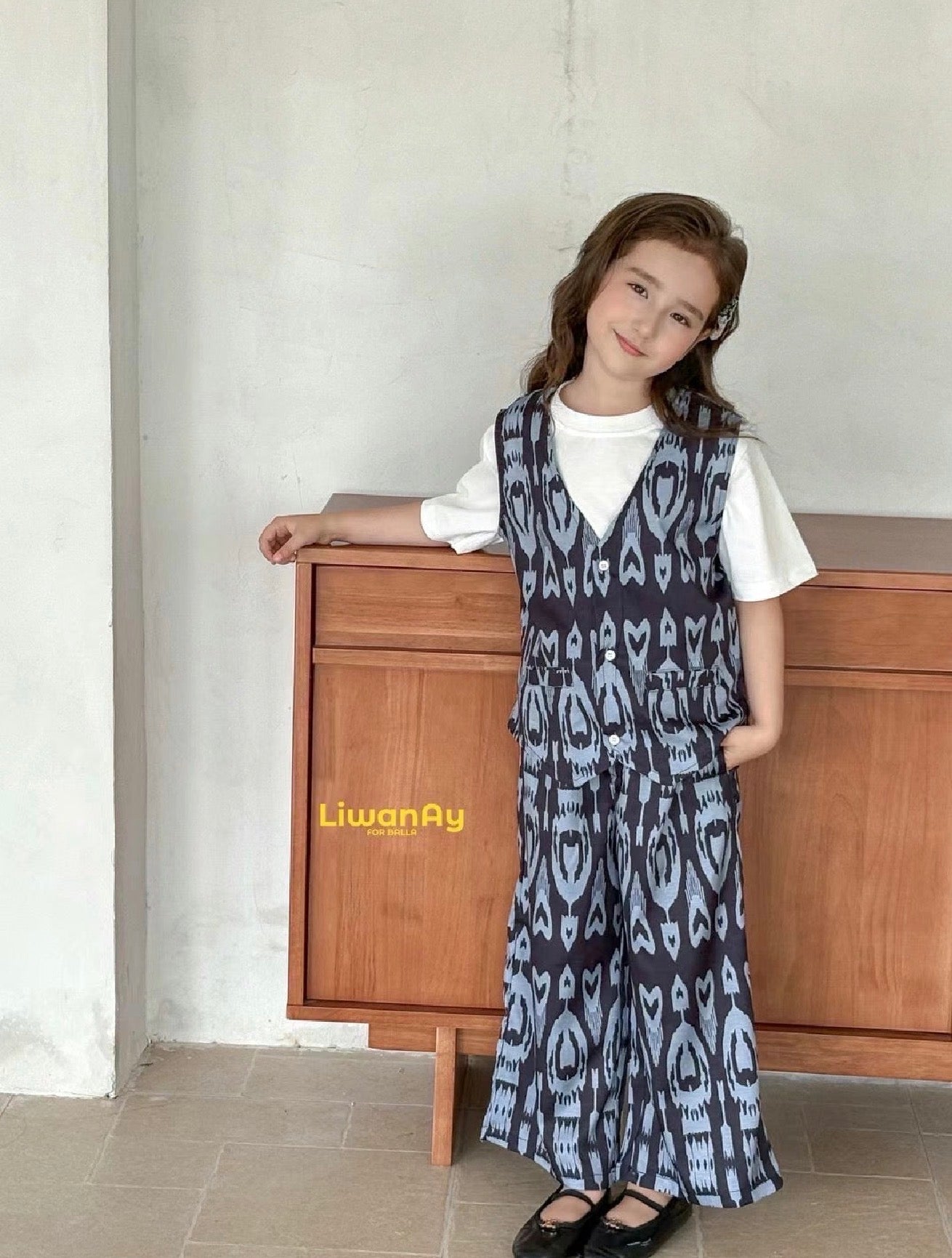 Kids Ikat 3-Piece Outfit Set β Cotton Lounge Set with Atlas Pattern
