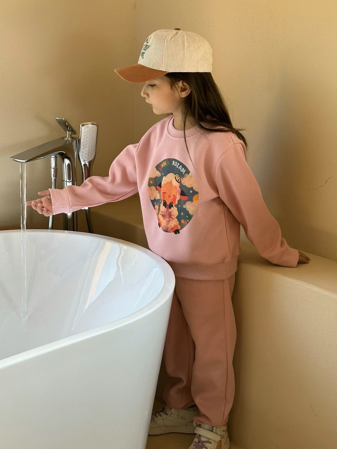 Kids Cream Cartoon Sweatshirt Set – “Jan Balamgha Bir Sowghat” (Unisex)