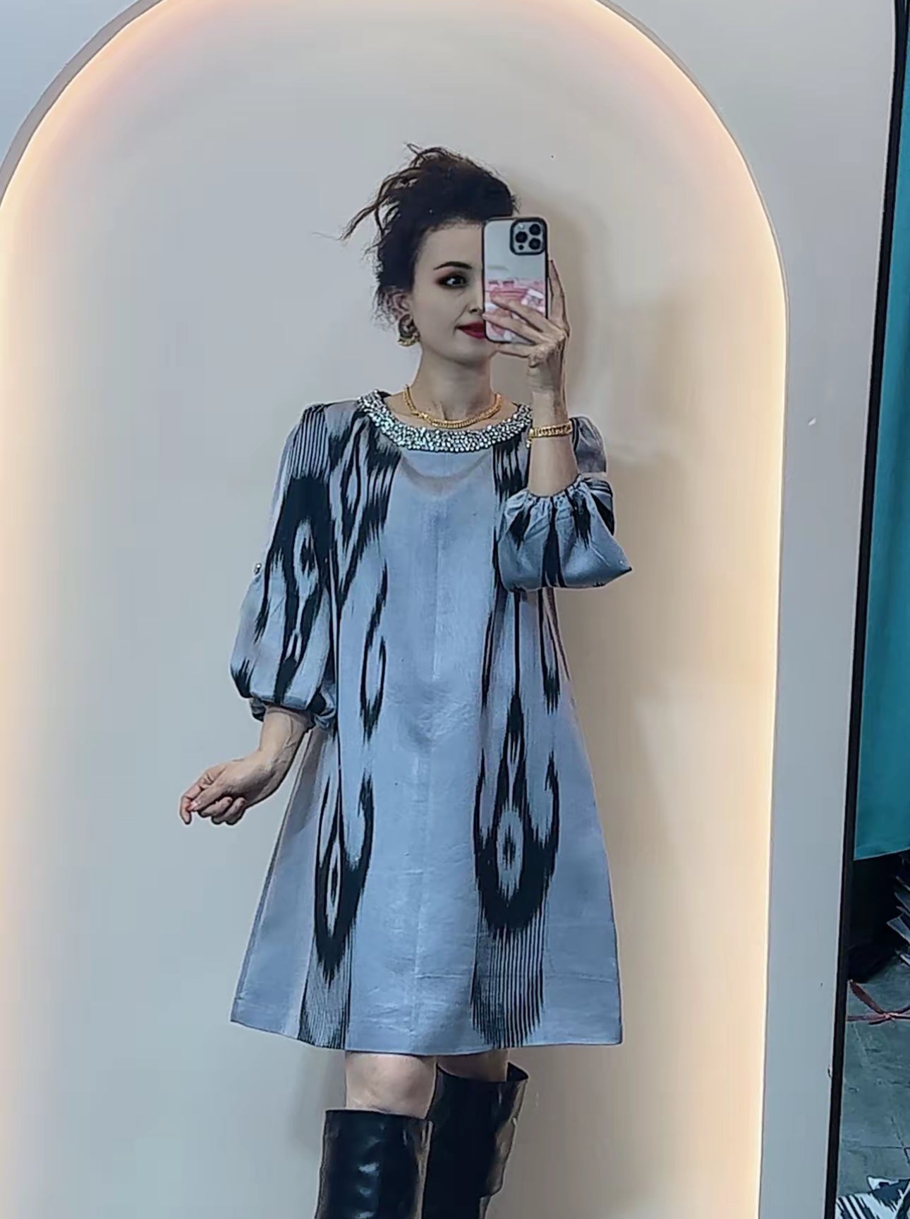 Blue Ikat Shift Dress with Balloon Sleeves – 100% Cotton (Fits 70–75 kg)