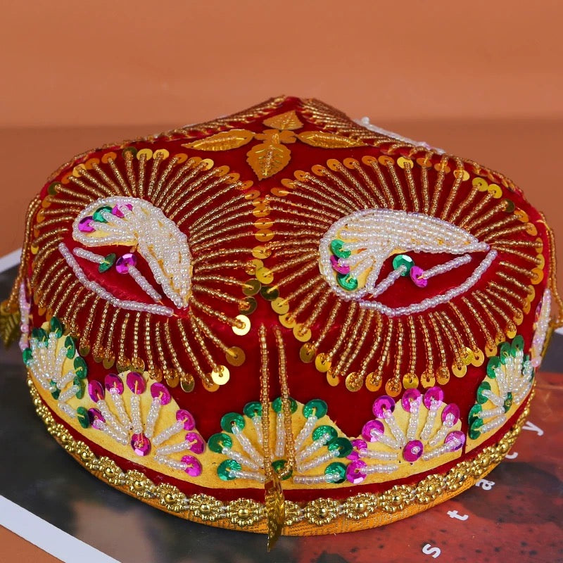 Handmade Beaded Traditional Four-Corner Hat – Dance & Cultural Headwear (Hat Circumference 56–58 cm | Height 10 cm | Weight 110 g)