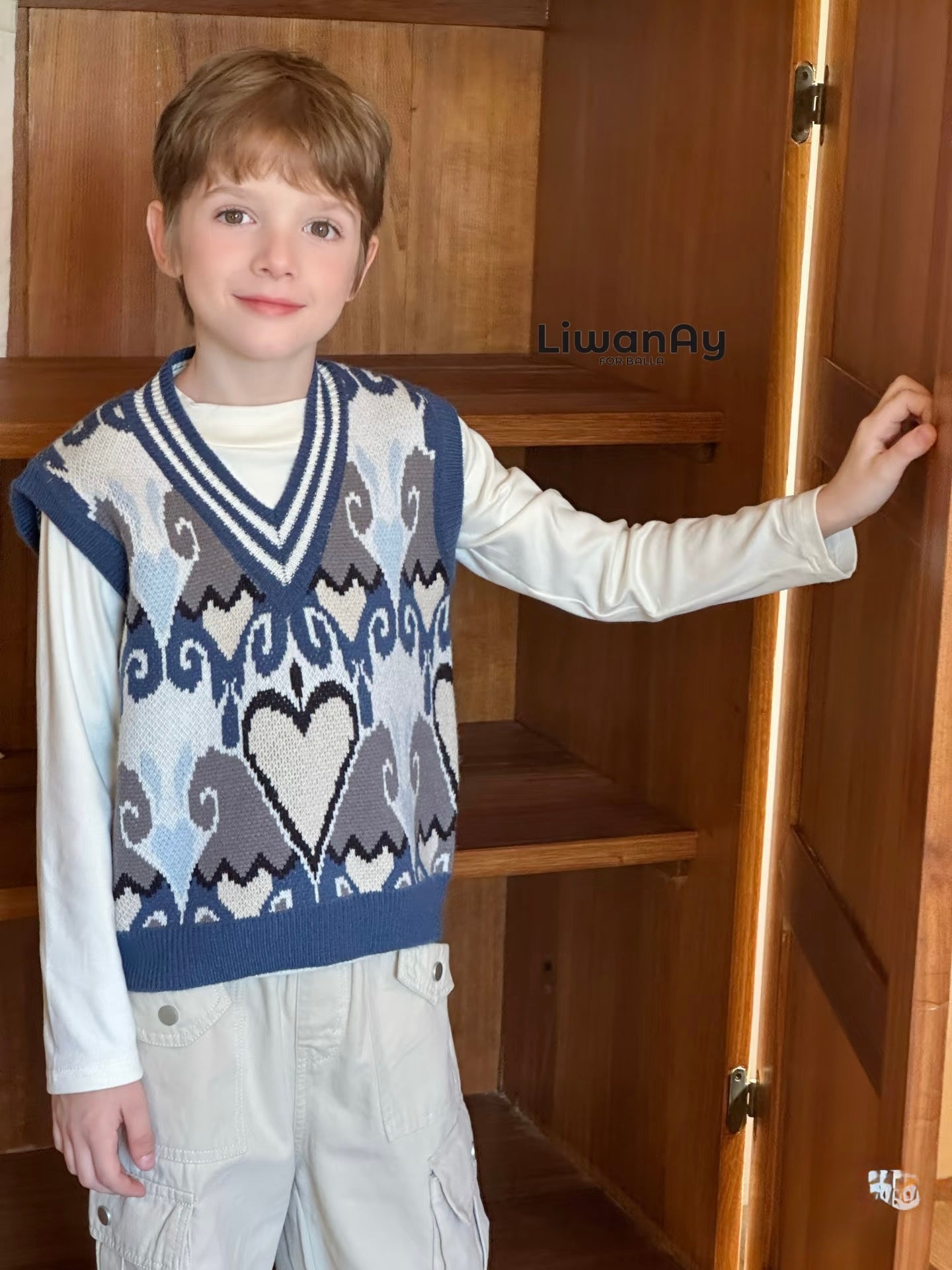 Atlas Heart Knit Vest – Blue