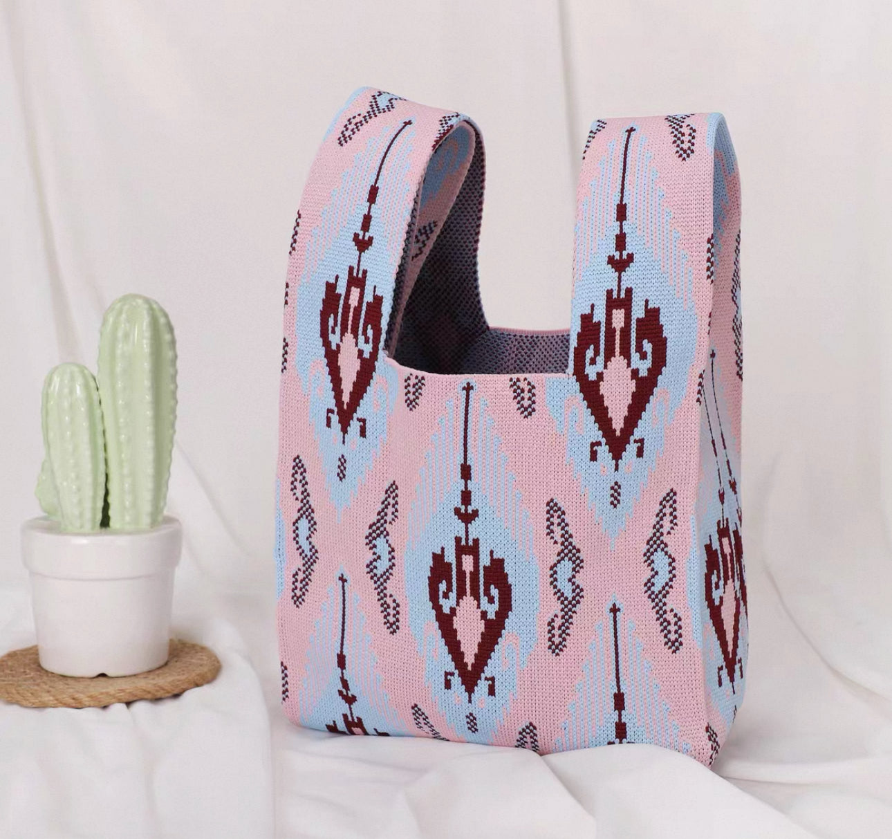 Mini Ikat Knot Bag – Lightweight & Foldable Storage Tote