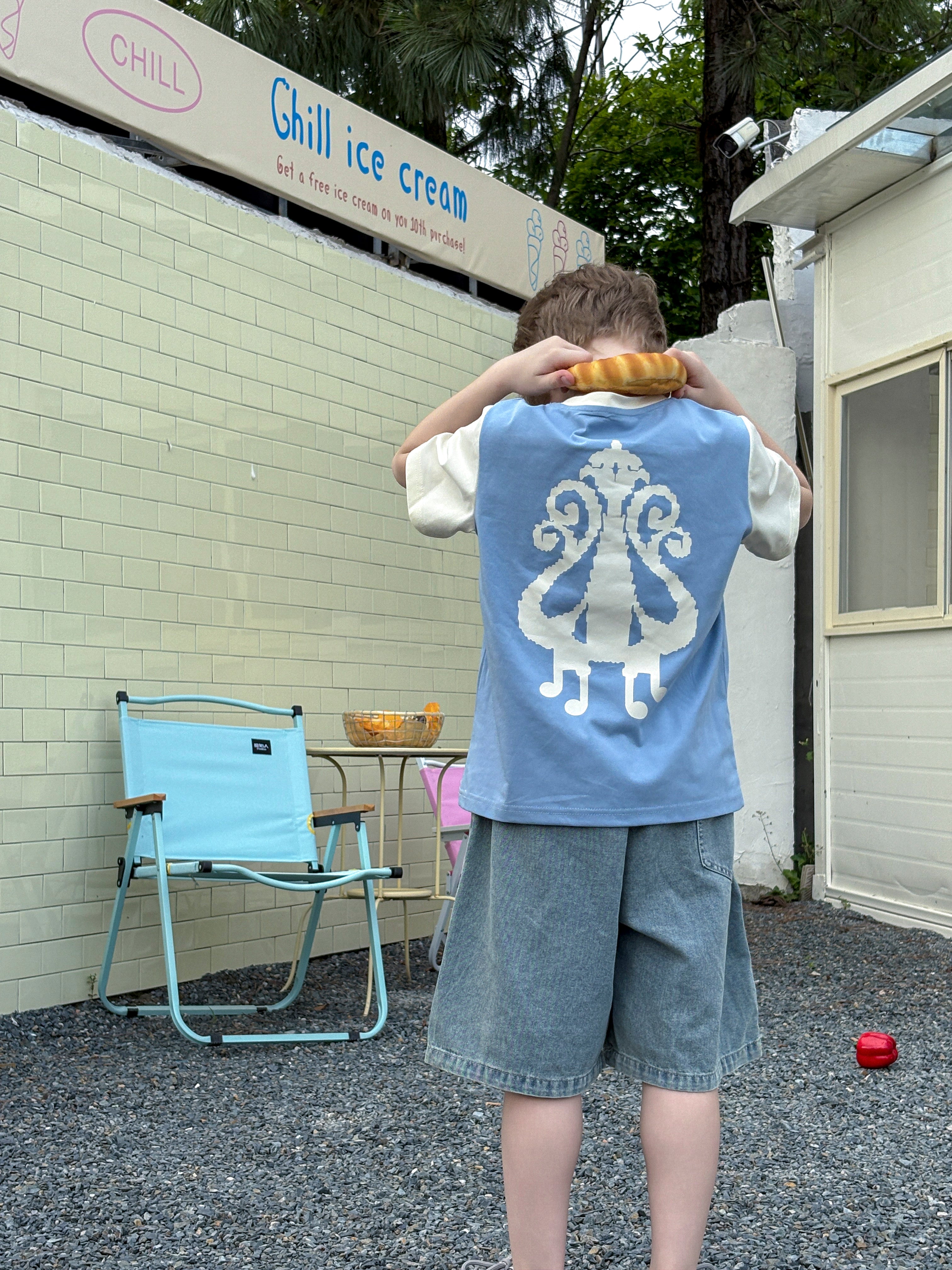 “Silk Road Spirit” Cotton Tee – Back Embroidery Inspired by Uyghur & Uzbek Culture