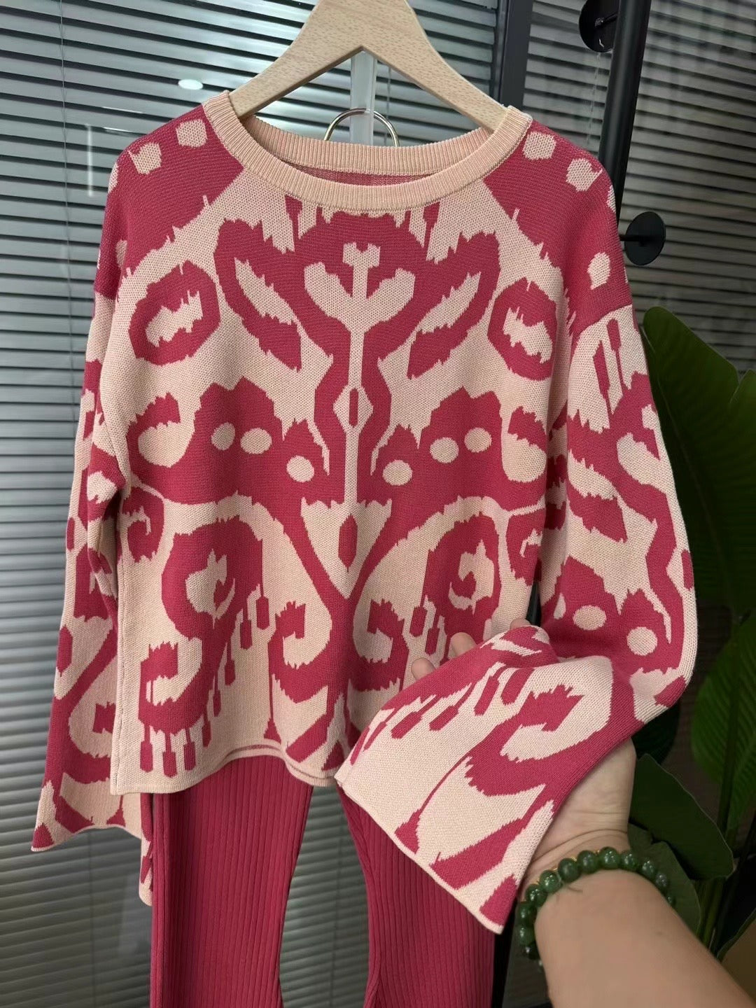 Girls’ Ikat Knit Lounge Set – Pink & Beige