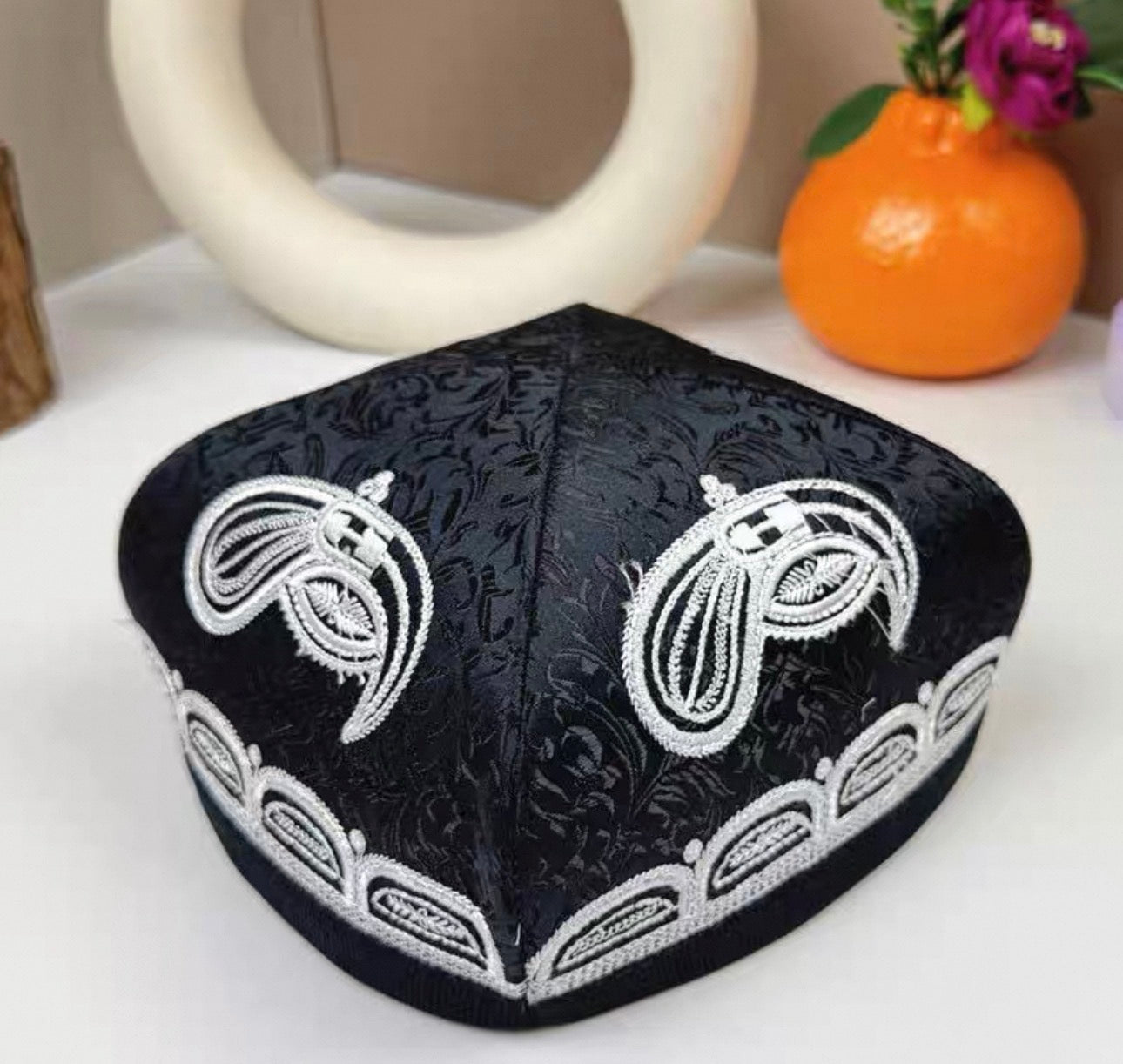 Embroidered Hat/Doppa– Traditional Ethnic Style