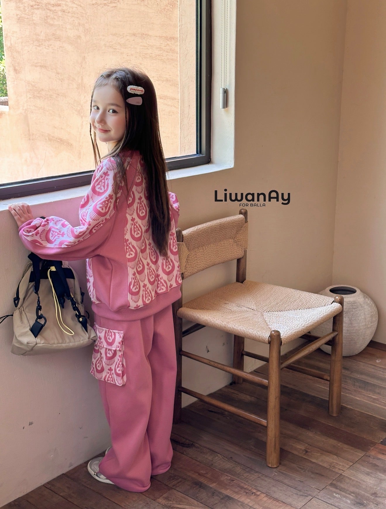 Kids Ikat Sweatshirt Set – Atlas Pattern Cozy Outfit (Soft & Stylish)