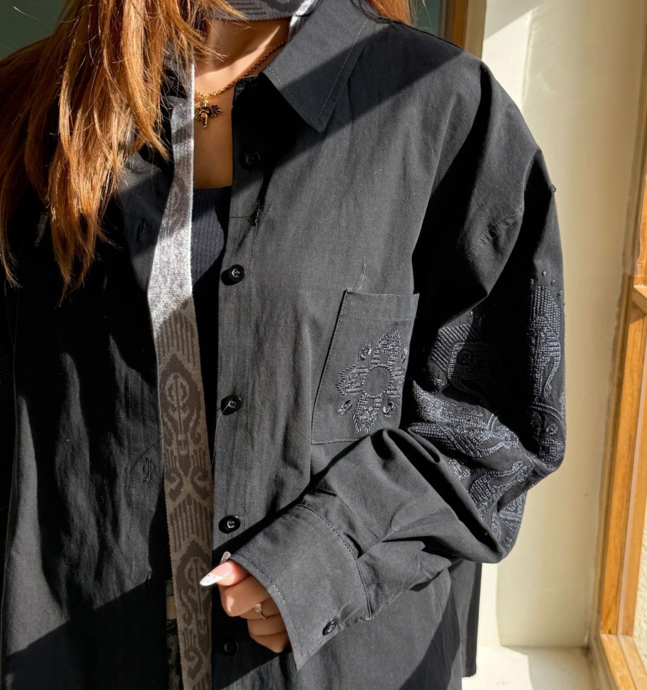 Women’s Black Loose Long Sleeve Shirt( One size)(99–187 lbs)