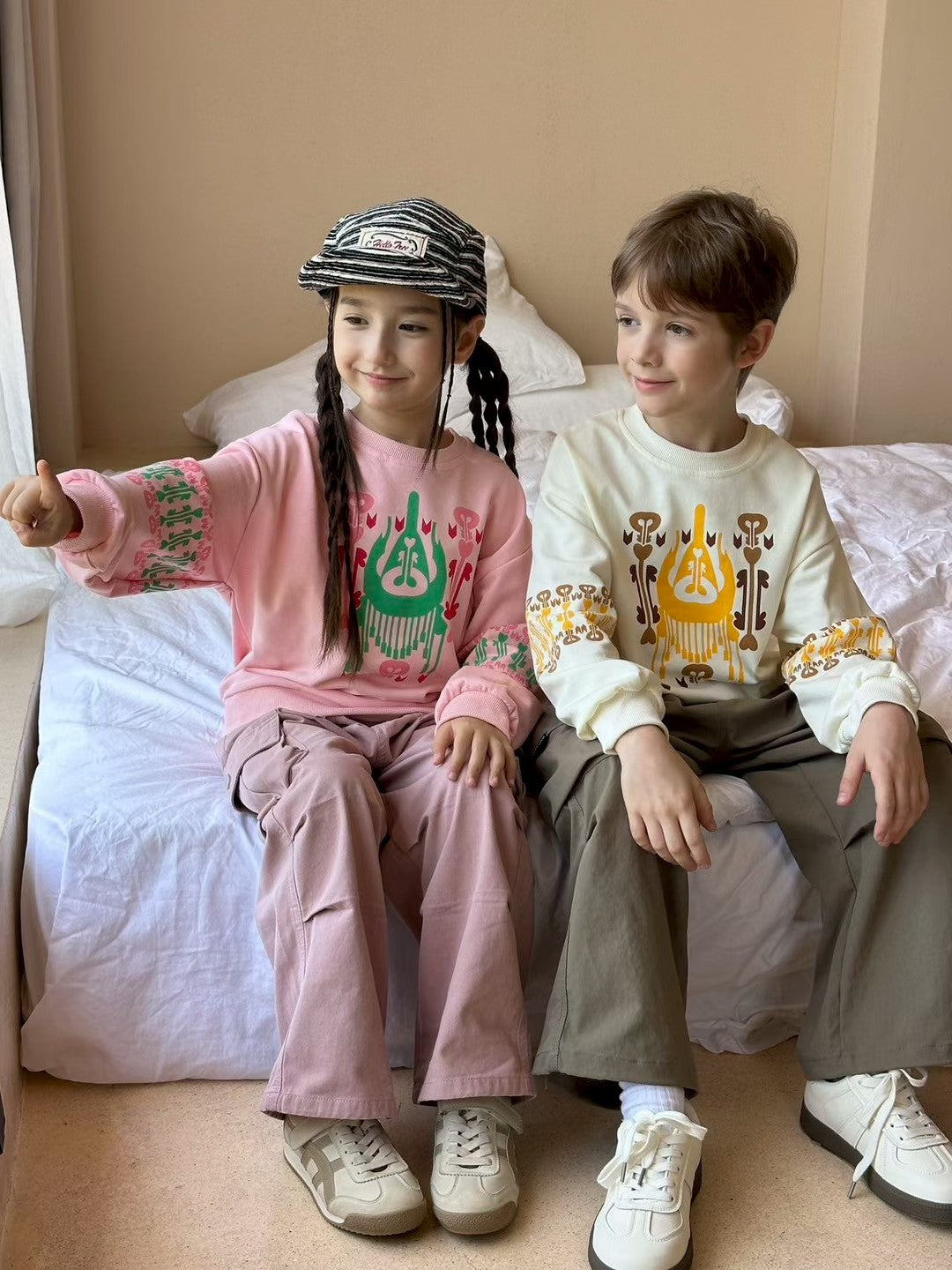 Colorful Atlas Graphic Sweatshirt