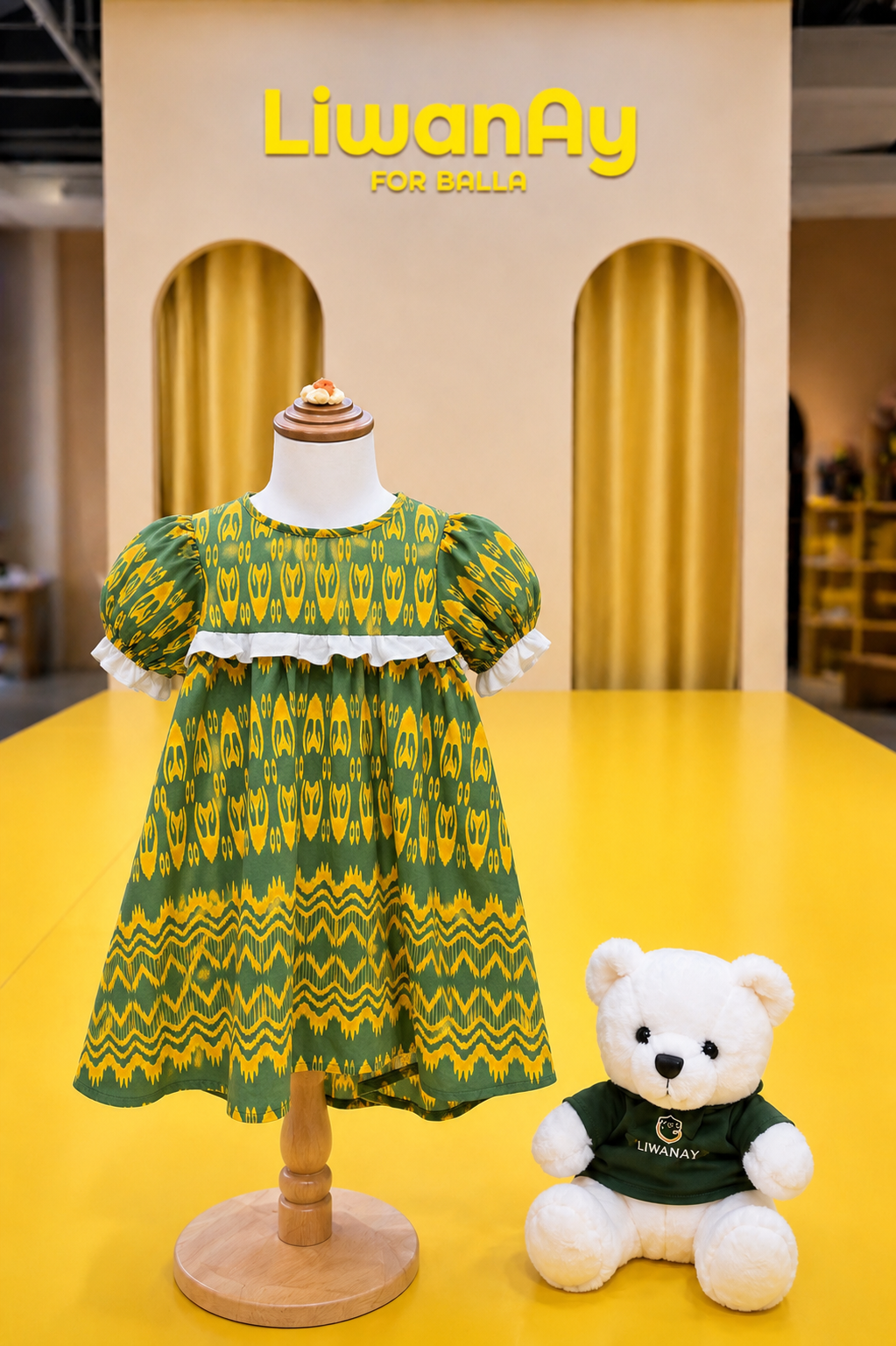 “Meadowlight” Atlas Cotton Puff Sleeve Dress – Bright Yellow on Green
