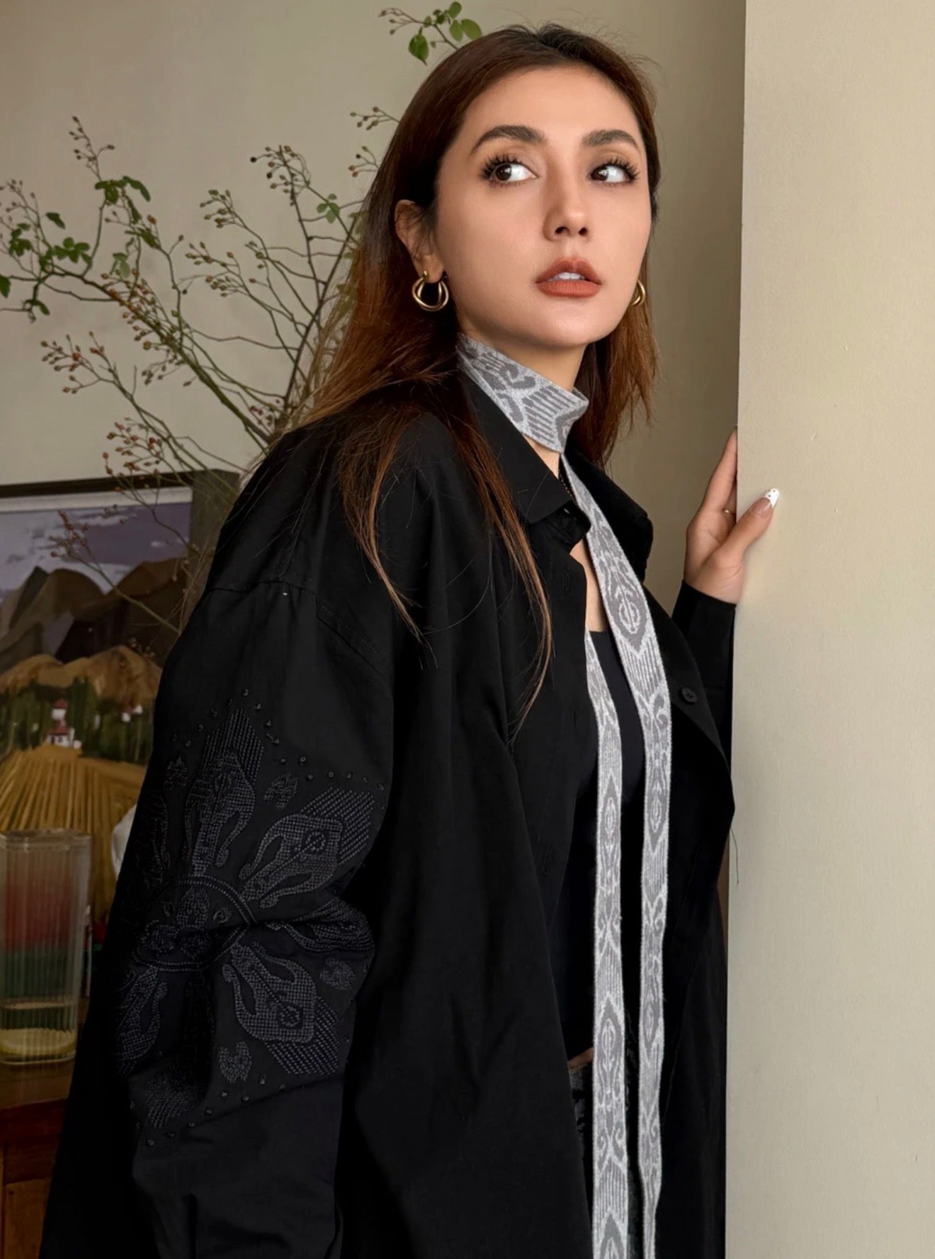 Women’s Black Loose Long Sleeve Shirt( One size)(99–187 lbs)