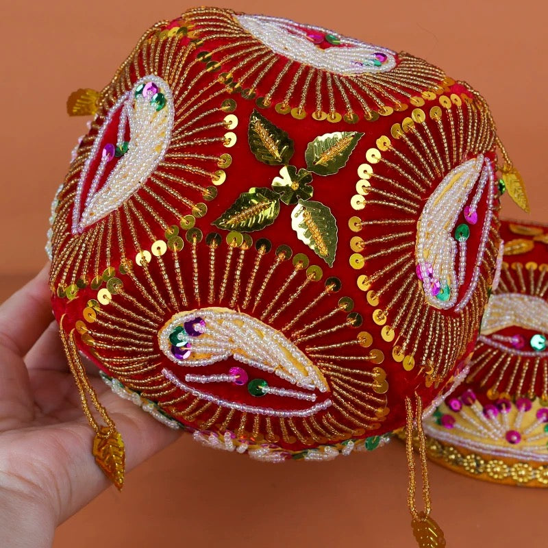 Handmade Beaded Traditional Four-Corner Hat – Dance & Cultural Headwear (Hat Circumference 56–58 cm | Height 10 cm | Weight 110 g)