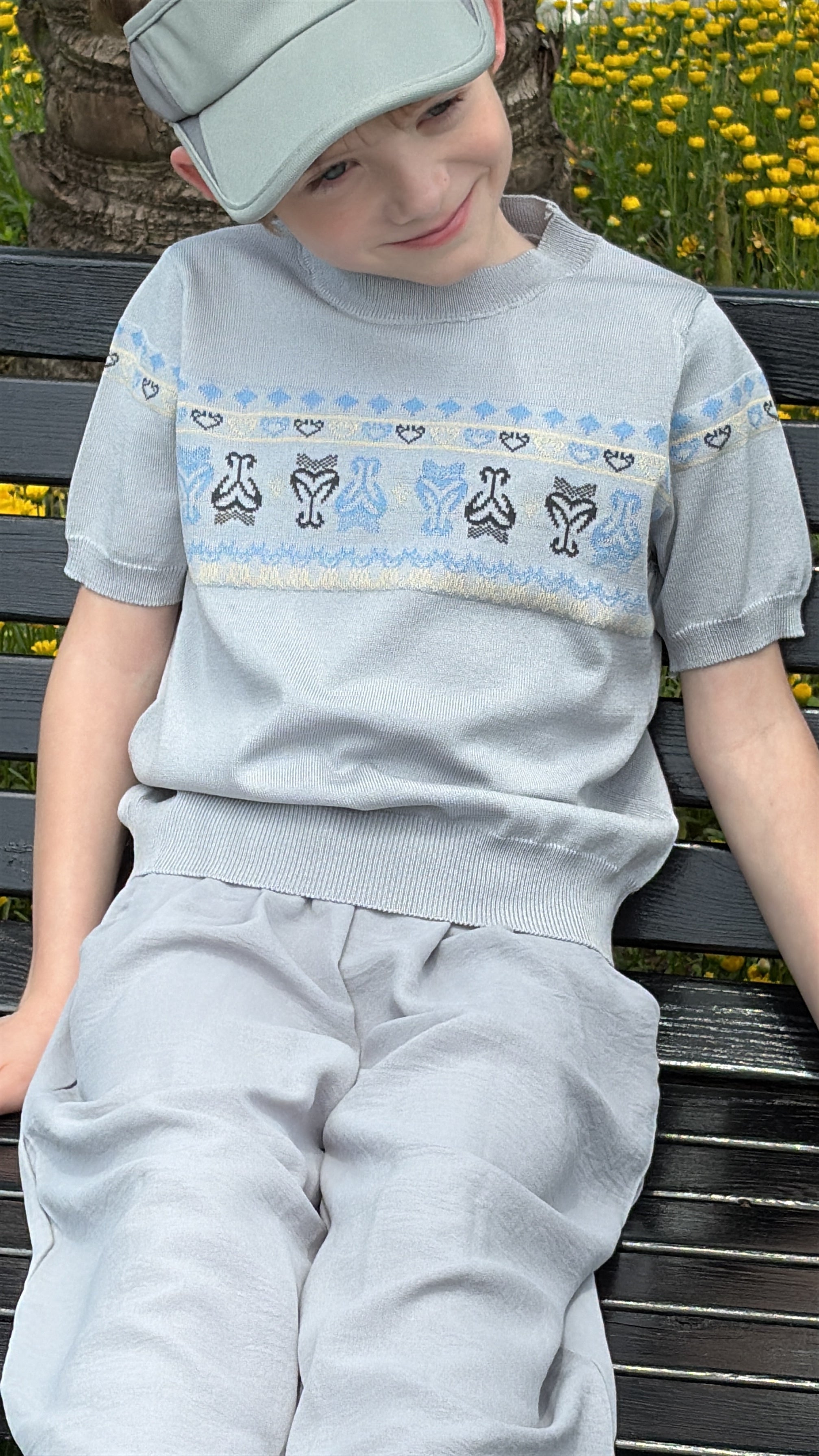 “Summer Weave” Ice Silk Knit Tee – Breathable & Unisex | Uyghur-Inspired Pattern