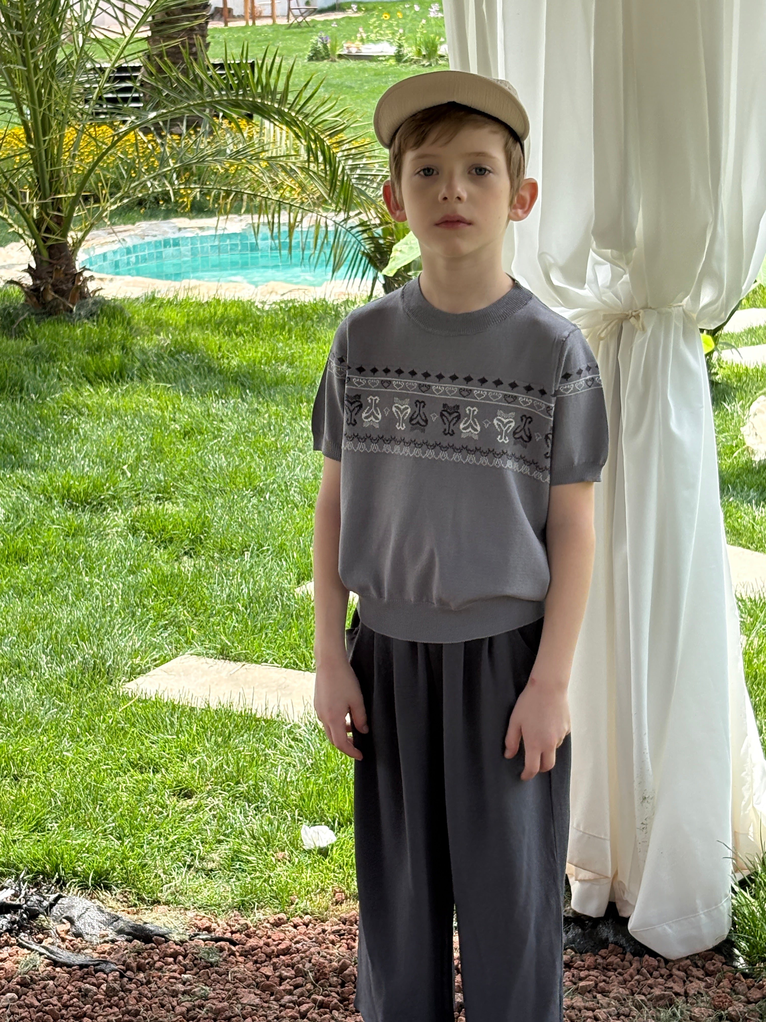 “Summer Weave” Ice Silk Knit Tee – Breathable & Unisex | Uyghur-Inspired Pattern